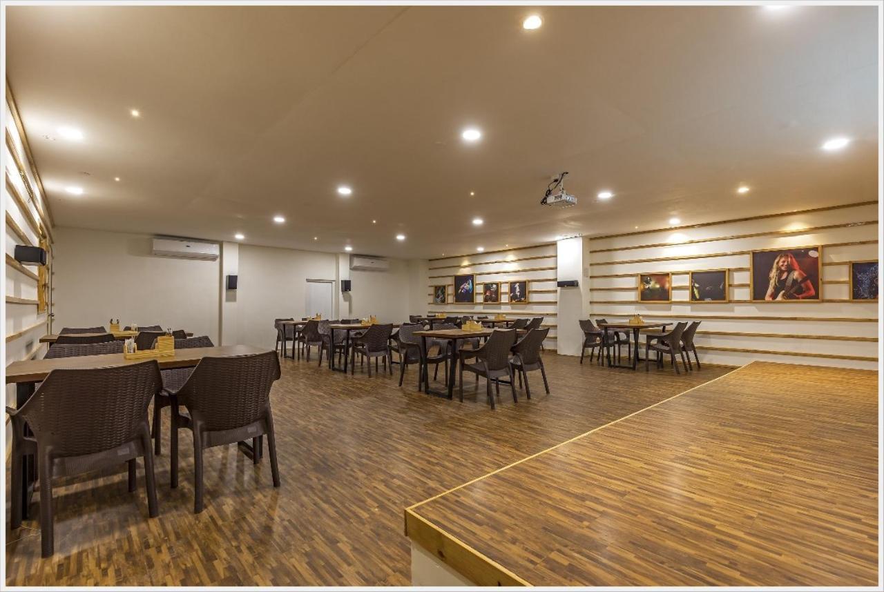 Hotel Green Field 사타라 외부 사진